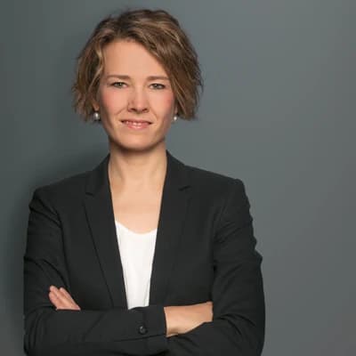 Dr. Sina Haupt