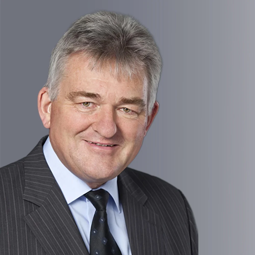 Manfred Sandrowksi, Senior Consulting Partner bei transformis