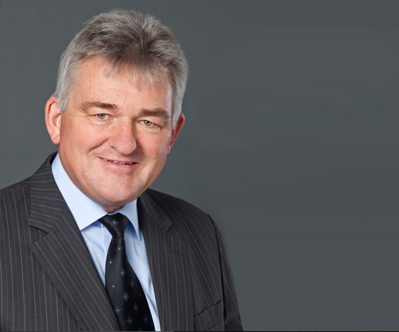 Mannfred Sandrowski - S&P Consulting Mannfred Sandrowski